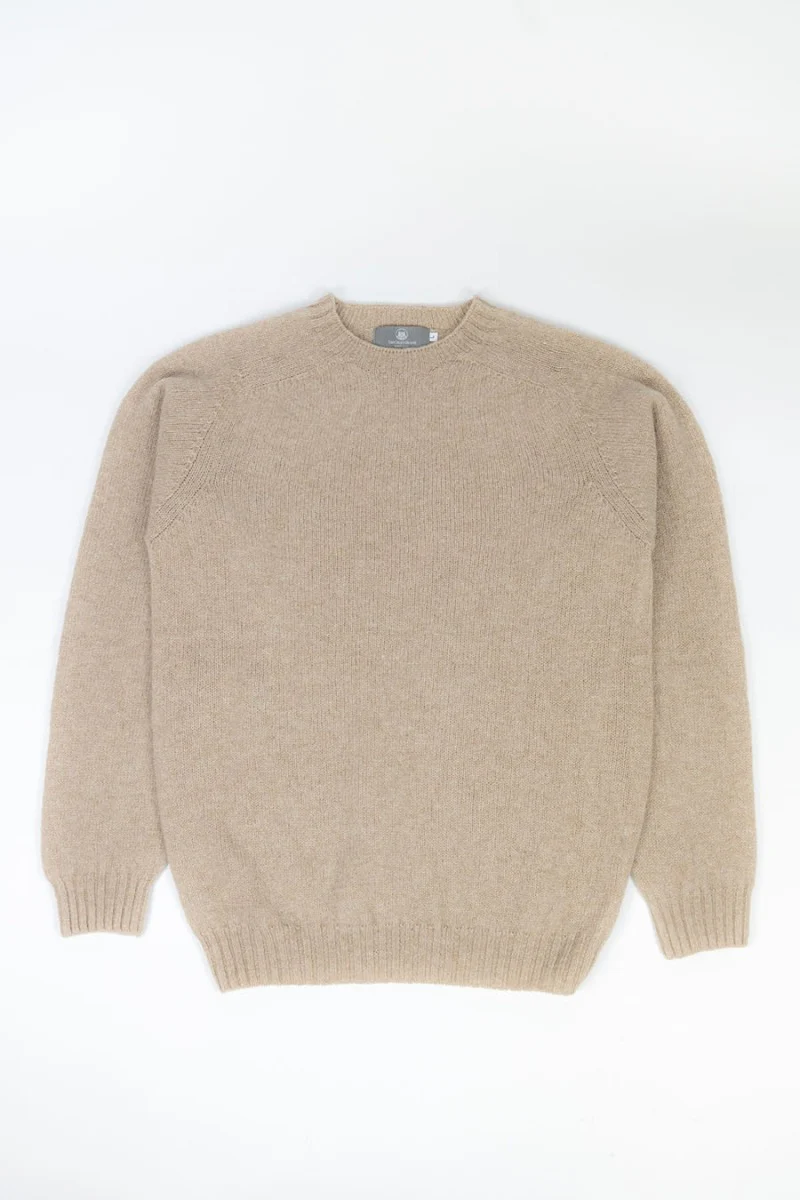 Mens Seamless Saddle Shoulder Shetland Jumper - Beige - Image 6